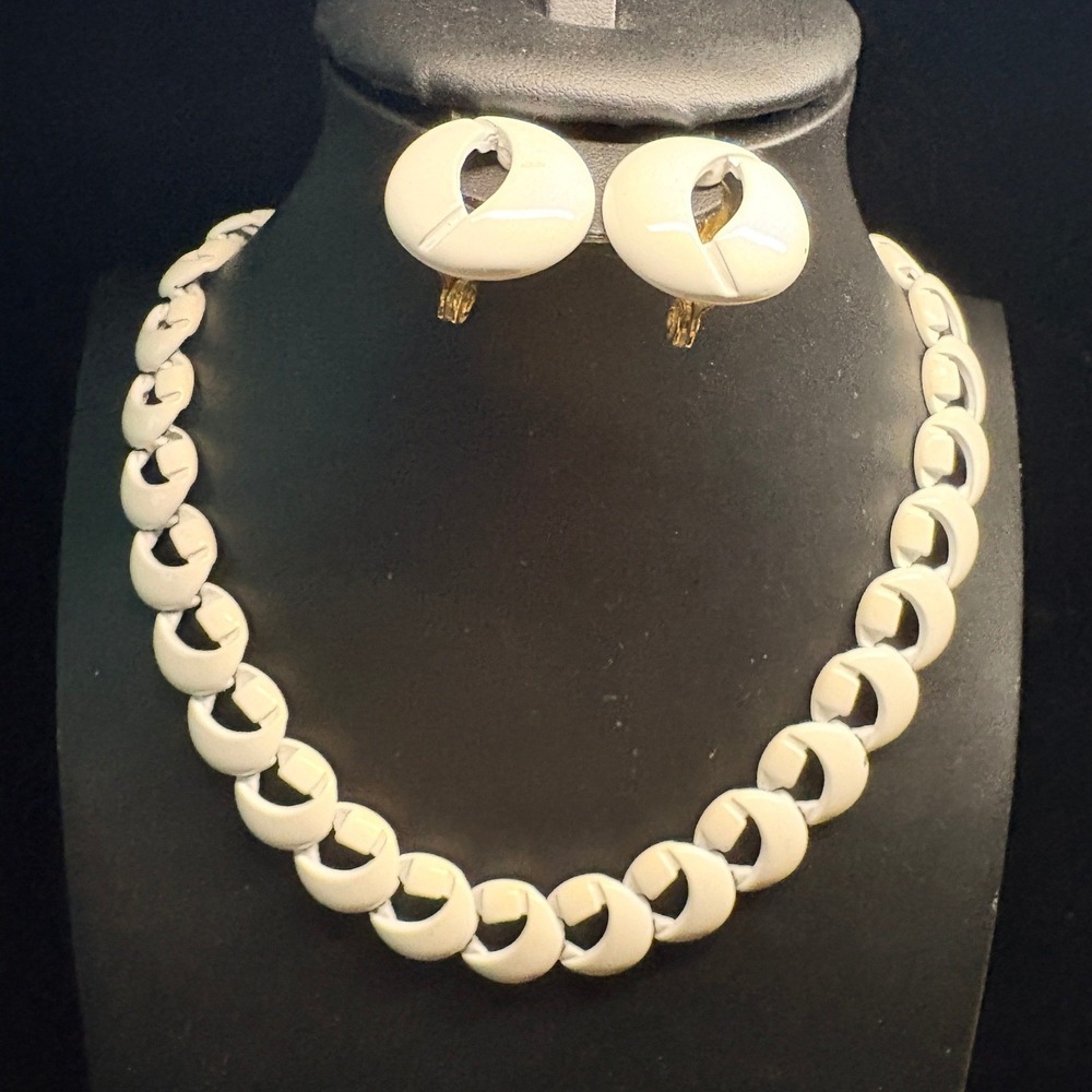 Vintage Monet White Enamel Gold Tone Necklace and Clip On Earring Set 16 Inch